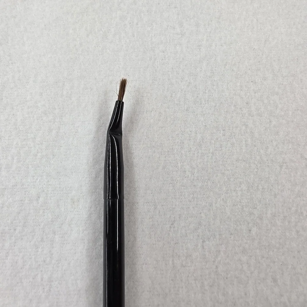 **2 items**Lancôme Smudger & Liner Double-Ended Eyeliner Brush 24 Angled Black